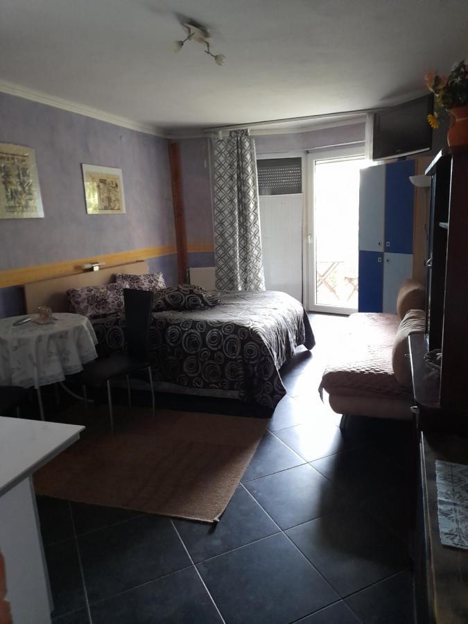 Feher Hinto Miškovec Exteriér fotografie